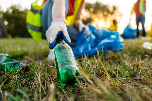 Best Yard Waste Removal  in Moonachie, NJ